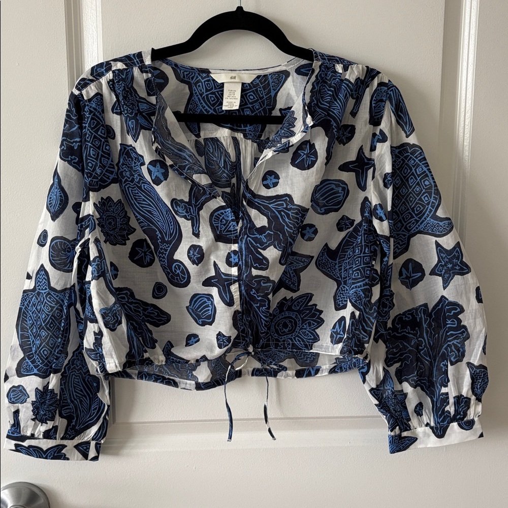 H&M Blue and White Cotton Top